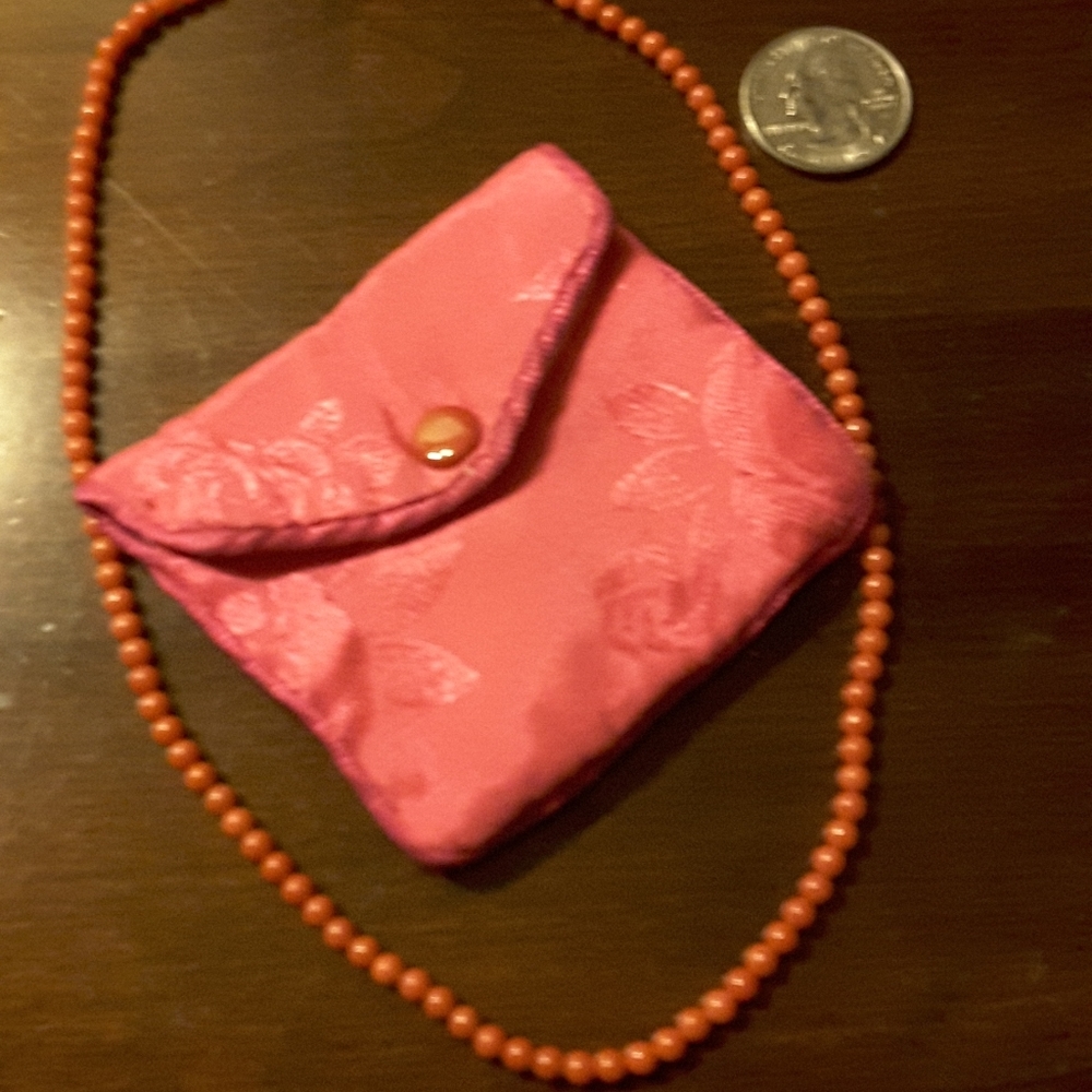 Vintage Coral Bead Necklace & matching snap purse